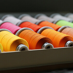 [Translate to Vietnamesisch:] selection of Madeira embroidery threads