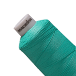 [Translate to Hongkong (Englisch):] green colour Frosted Matt matte polyester embroidery thread cone